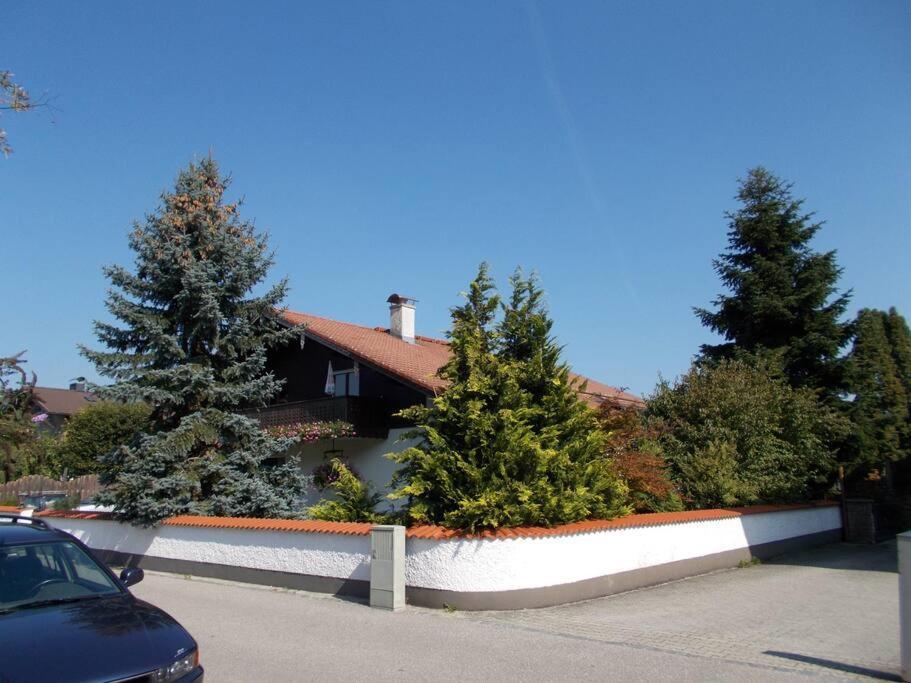 Xxl Apartment, 10 Beds, 4 Sleep-Rooms, 140Qm, 2 Wc, 2 Shower && Bruckmühl Zewnętrze zdjęcie